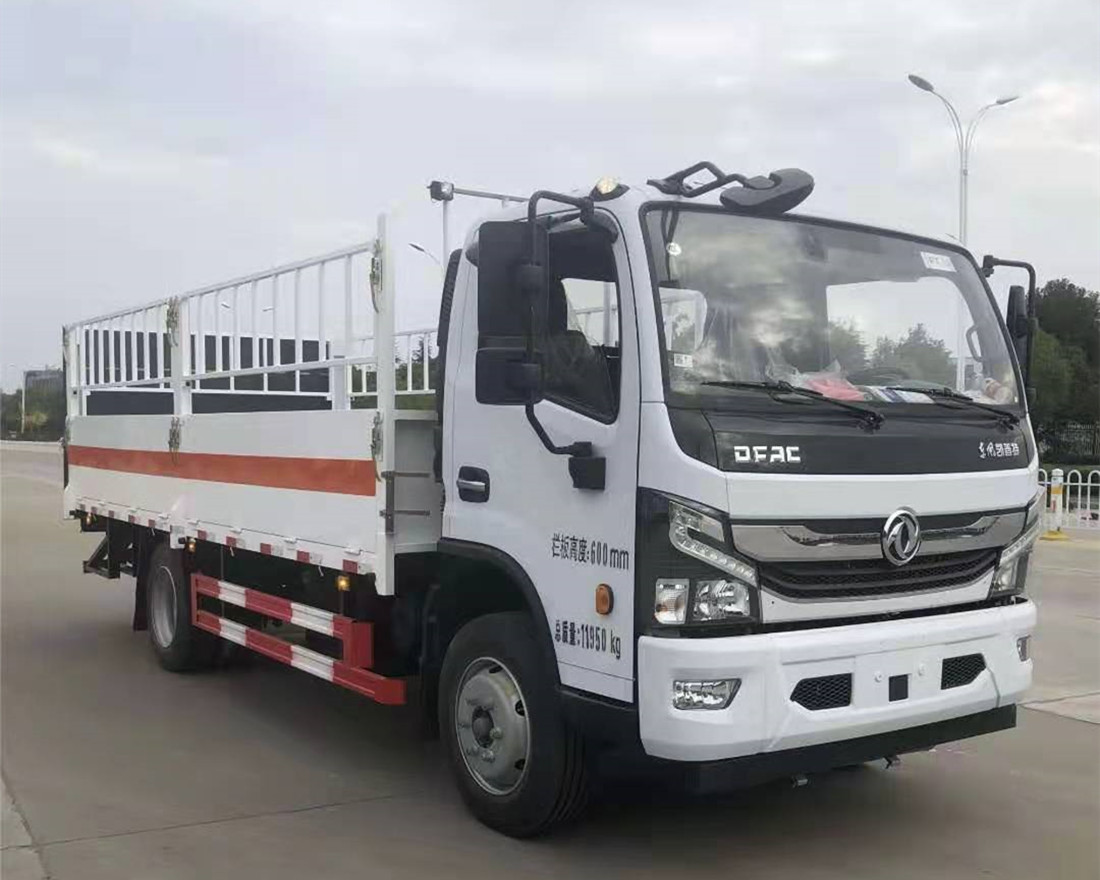 東風凱普特5.2米氣瓶運輸車
