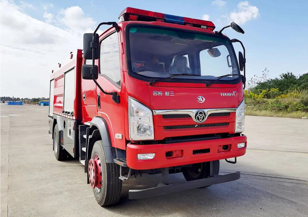 三環(huán)4×4四驅(qū)森林消防車